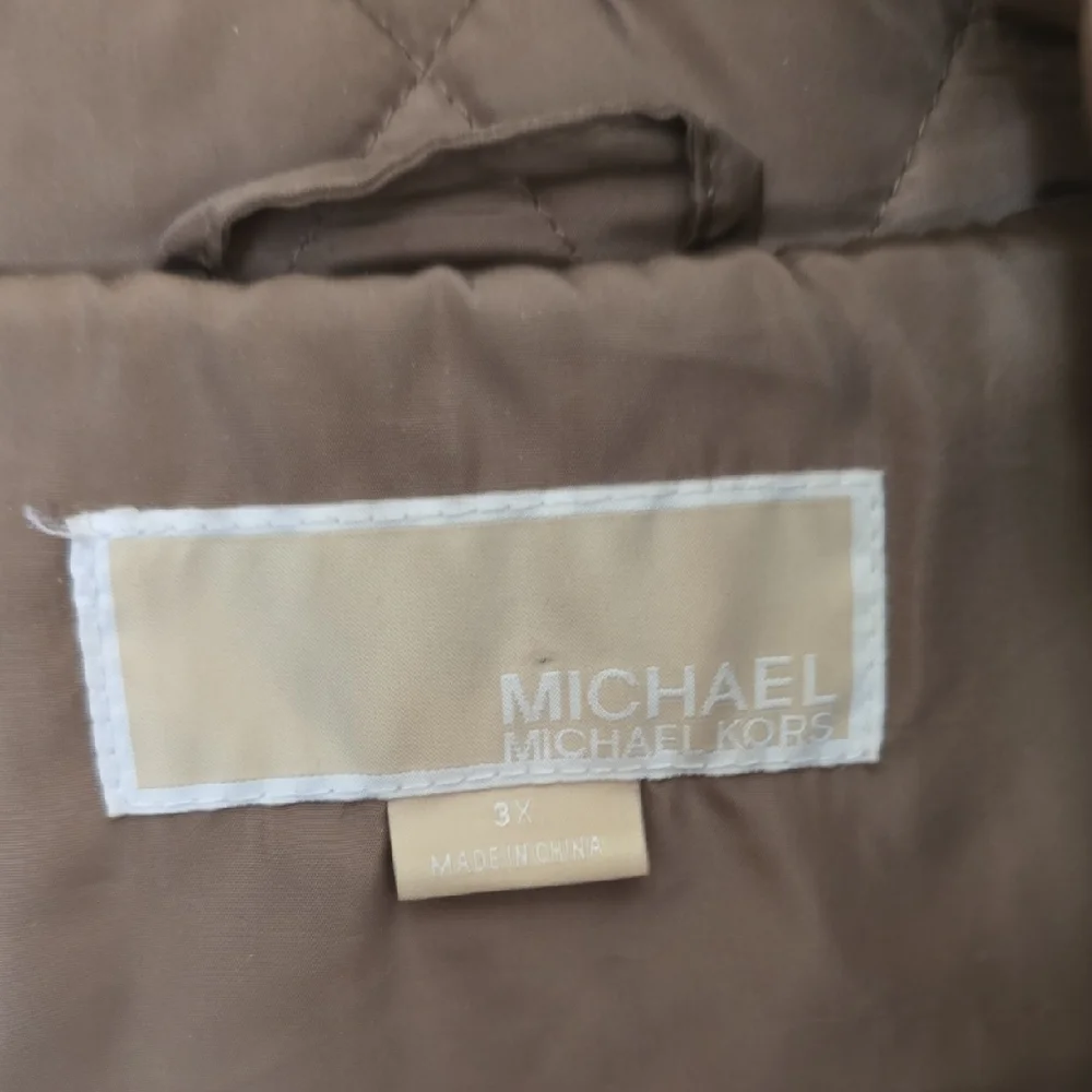 Michael Kors Womens Quilted Hooded Dark Tan Jacket - Picture 2 of 12